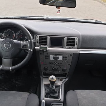 Opel Vectra C 1.9 CDTI po lifcie