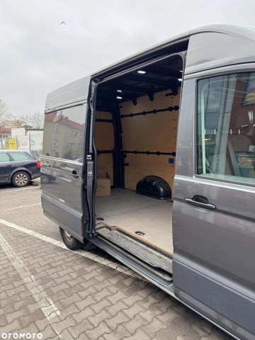 Volkswagen Crafter z grudnia 2019 roku 2.0 TDI