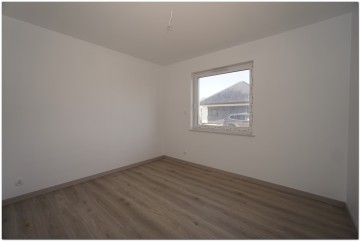 Sprzedam nowy wykończony dom 52m2 -Żychlin. gm. Stare Miasto