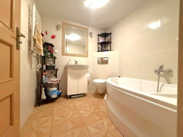 Dom w Kłodawie na sprzedaż