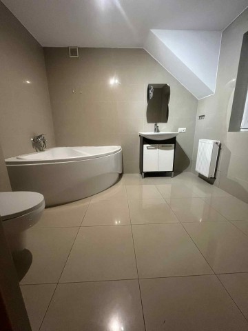 Na sprzedaż dom jednorodzinny w Osieczy Pierwszej