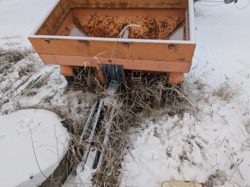 Przyczepka piaskarka