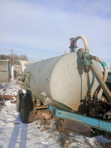 Beczkow&oacute;z 7000l