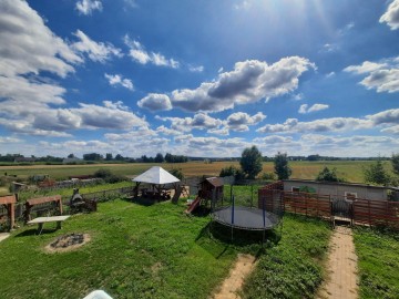 Na sprzedaż dom ze stawem na działce 5814m2 -Konin, Osada