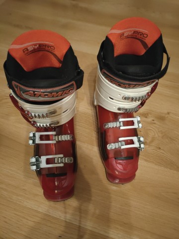 Buty narciarskie Atomic