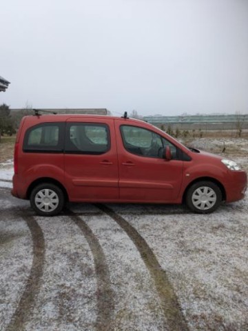Sprzedam Peugeot Partner 1.6 HDI