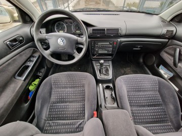 sprzedam passata B5 1,9