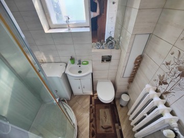 Dwupokojowe mieszkanie-rozkładowe-balkon-2 piętro-niski blok