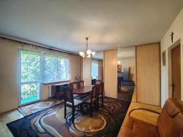 Dwupokojowe mieszkanie-rozkładowe-balkon-2 piętro-niski blok