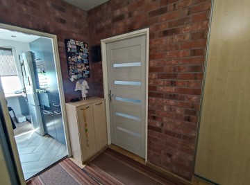 Sprzedam 4 pok. mieszkanie-balkon-1 piętro -ul. Piłsudskiego