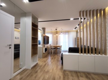 Ekskluzywne, umeblowane i wyposażone mieszkanie z balkonem