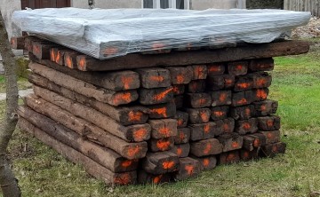 Belki podkłady kolejowe