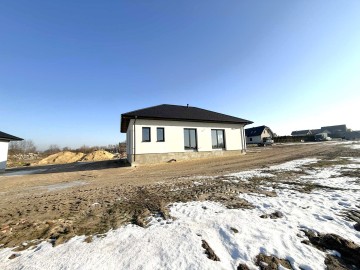 Dom deweloperski na sprzedaż - Cisew k. Turku