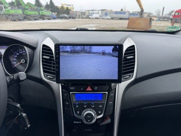 Hyundai i30 1.4 BENZYNA Klimatronik Nawigacja Kamera Ledy
