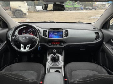 Kia Sportage 1.6 BENZYNA Klimatronik Nawigacja Kamera Ledy