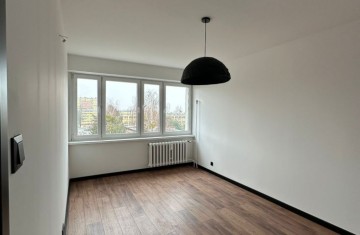 3 pok. mieszkanie po gruntownym remoncie, niski blok -V osie ...