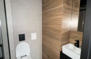 3 pok. mieszkanie po gruntownym remoncie, niski blok -V osie ...