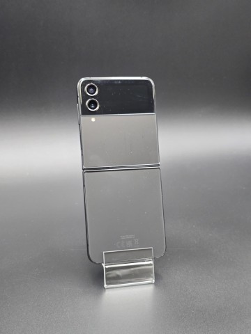 Samsung Galaxy Z Flip 4 8/128 GB Stan: bardzo dobry! Wyświet