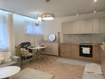 Mieszkanie PARTER ul. Broniewskiego Konin