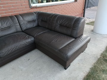 Sprzedam narożnik ze sk&oacute;ry