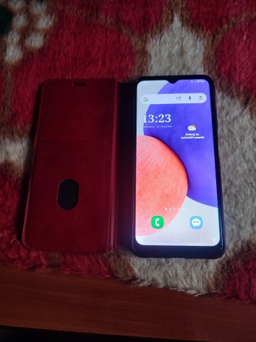 Sprzedam telefon Samsung