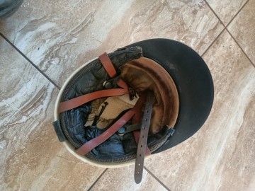 Sprzedam stare kaski orzeszki PRL