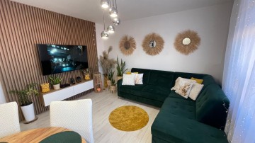 Atrakcyjne, 3 pokojowe mieszkanie z balkonem-ul. Al. 1 Maja