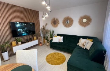 Atrakcyjne, 3 pokojowe mieszkanie z balkonem -ul. Aleje 1 Ma ...