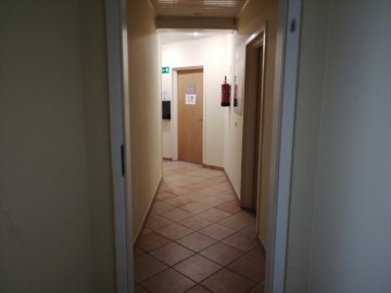 Lokal biurowo-usługowy o pow. 34m2-1 piętro-ul. Kleczewska