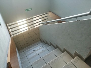 Lokal biurowo-usługowy o pow. 34m2-1 piętro-ul. Kleczewska