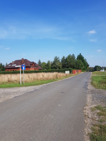 Sprzedam działkę w miejscowości - Kraśnica //- CHORZEŃ