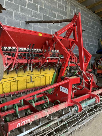 Sprzedam zestaw uprawowo siewny Unia Famarol350