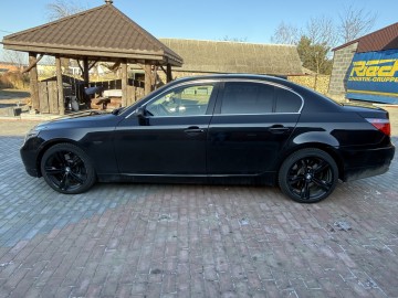 Sprzedam BMW 5 e60 530i manual
