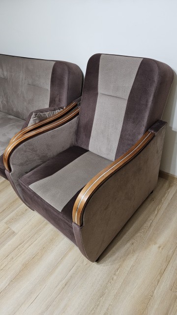 Komplet wypoczynkowy wersalka + dwa fotele