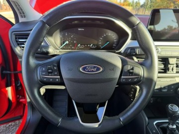 Sprzedam FORD Focus IV Turnier 1.5i 120KM, 2021r. diesel