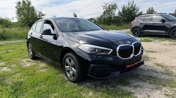 BMW Seria 1 F40 118i 1,5i 136KM BOGATE WYPOSAŻENIE!