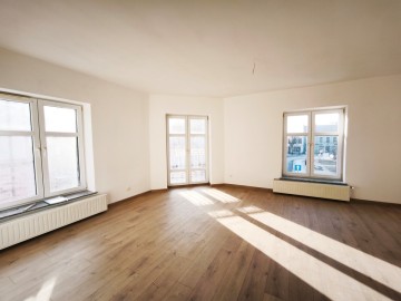 Lokal biurowy o wysokim standardzie, korzystna lokalizacja