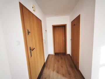 Lokal biurowy o wysokim standardzie, korzystna lokalizacja