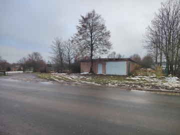 Do wynajęcia budynek gospodarczy/hala z działką 1796m2