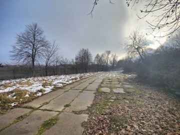 Do wynajęcia budynek gospodarczy/hala z działką 1796m2