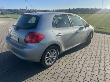 Toyota Auris 2.0 D-4D Luna