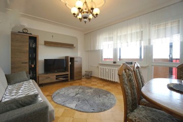 Chorzeń- 3 pokoje, duży balkon- WYNAJEM