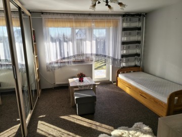 Wynajmę dom 200 m&sup2; dla pracownik&oacute;w &ndash; 2 wejścia, 2 kuchnie...