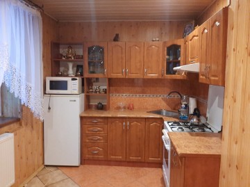 Wynajmę dom 200 m&sup2; dla pracownik&oacute;w &ndash; 2 wejścia, 2 kuchnie...