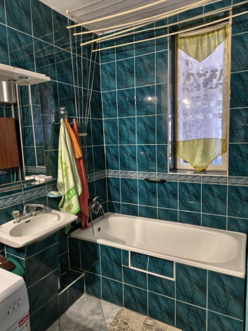 Wynajmę dom 200 m&sup2; dla pracownik&oacute;w &ndash; 2 wejścia, 2 kuchnie...