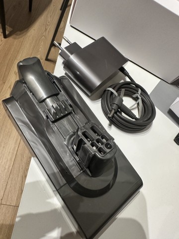 Nowa, oryginalna bateria Dyson Click-in &ndash; V12 Detect Slim