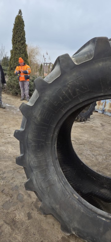 Opony Michelin R42-R38-R20,5