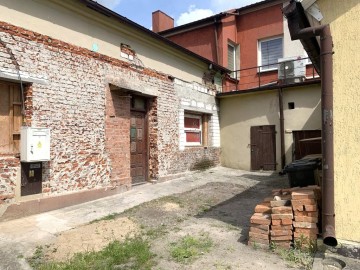 na sprzedaż budynek przy ul Toruńskiej w Kole