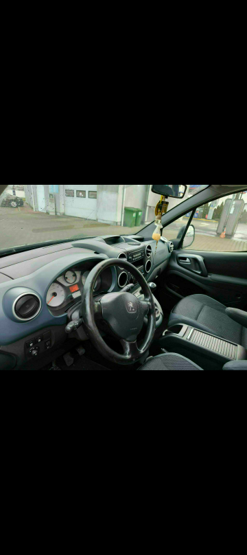 Sprzedam peugeot partner tepee