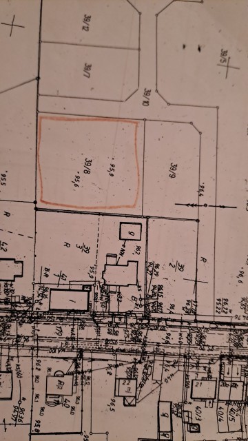 Sprzedam działkę budowlaną w Kamienicy gm Kazimierz Biskupi